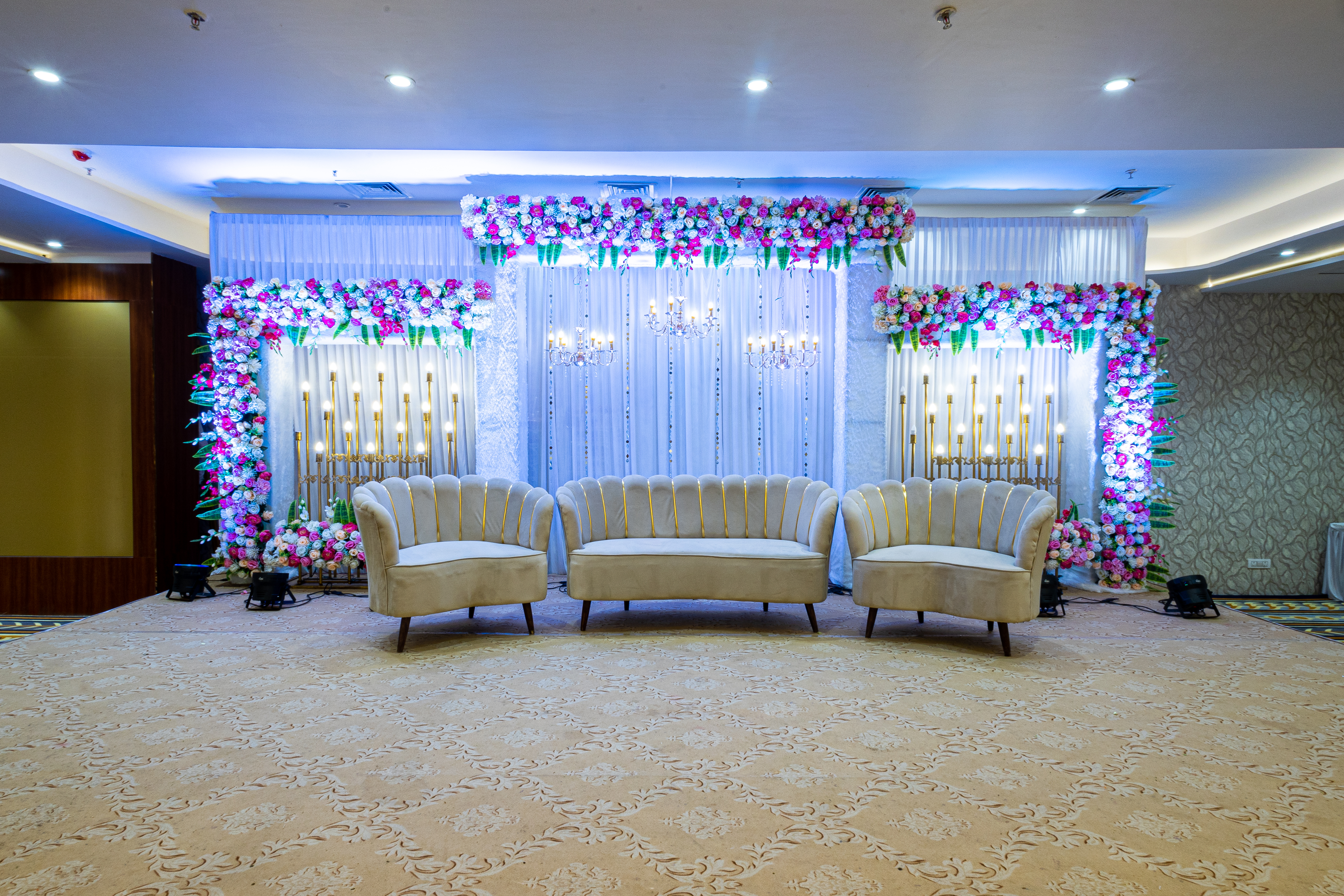 Luxury Hall